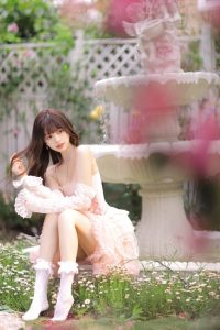 Flower摄影@陈半厨 出境@钟曼菲_ZMF-IT日志资源网