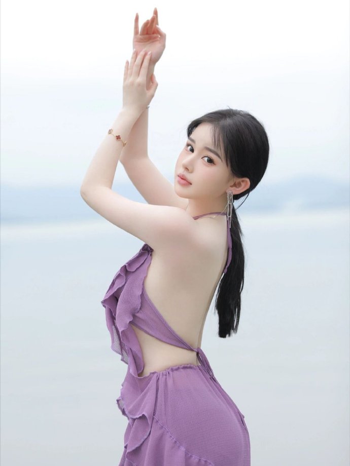 人家过520，我就过521。广州（模特兼职）