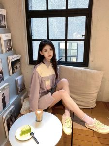 懂事的都开始和兄弟一起看了  上海 02 张宣羽-IT日志资源网