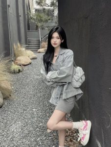 上海  00 艺术学院在读校花-IT日志资源网