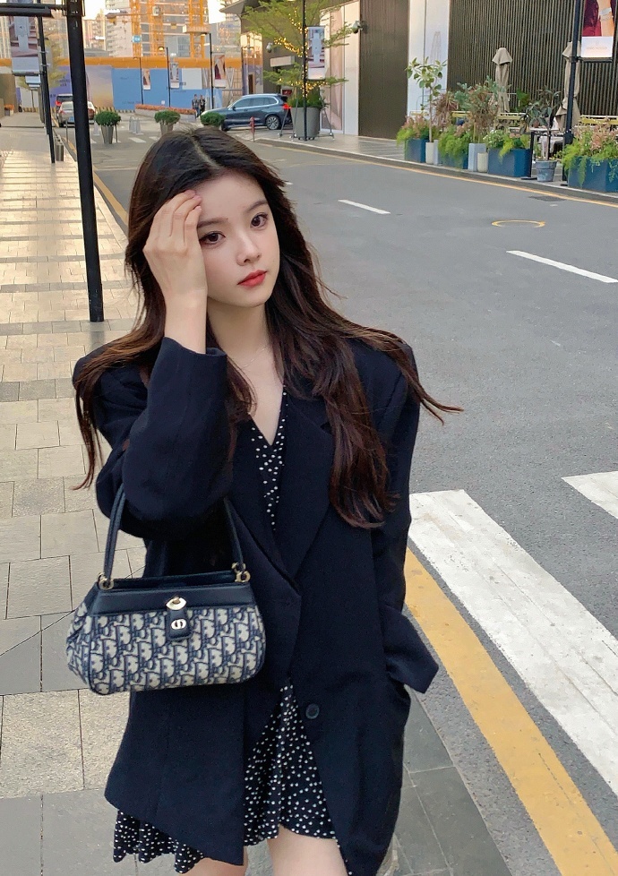 弟弟老是顶我嘴，要不要口头教育下？齐妮儿  02  西安