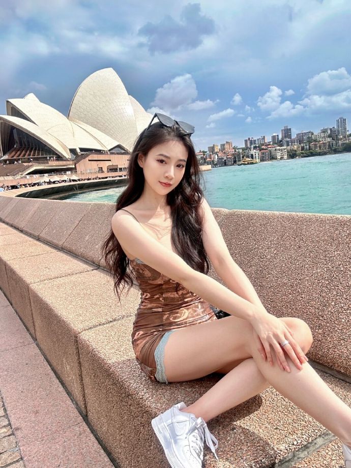 和你在一起的时间虽然短暂，但我还是小鸟依人。郑州