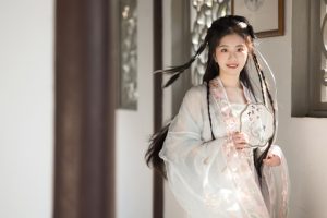 是尚书府温柔善良的大小姐出镜：客妹-IT日志资源网