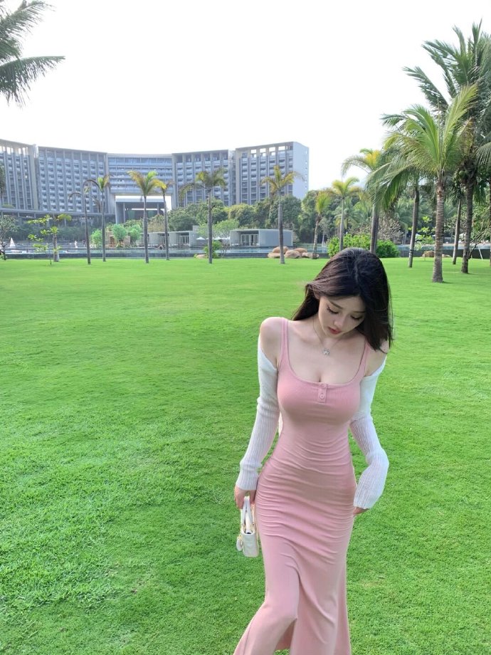 青青子衿悠悠我心，一寸光阴一寸金。及时行乐就对了。合肥 02-IT日志资源网