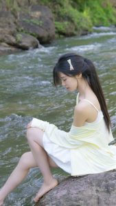 ⛰温柔的好天气  太喜欢干干净净的小溪了 可以待一整天～-IT日志资源网