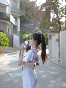 我们不可能同时拥有青春和对青春的感受。广州-IT日志资源网