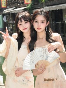 恰逢春日 满眼入江南@是踢踢呀呀 @酱汁肉zr-IT日志资源网