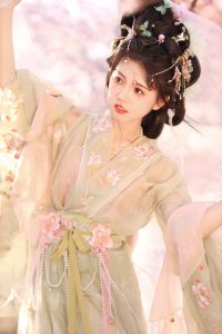 是仙女嘛 不确定再看看小拉妹-IT日志资源网